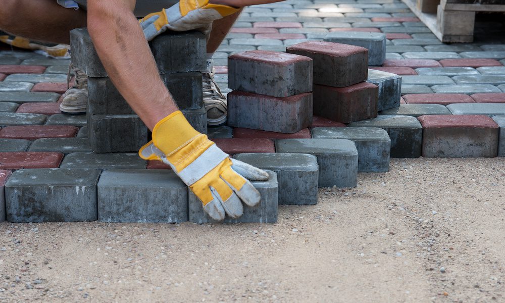 Blog-Cobblestone-and-Paver-Walkways